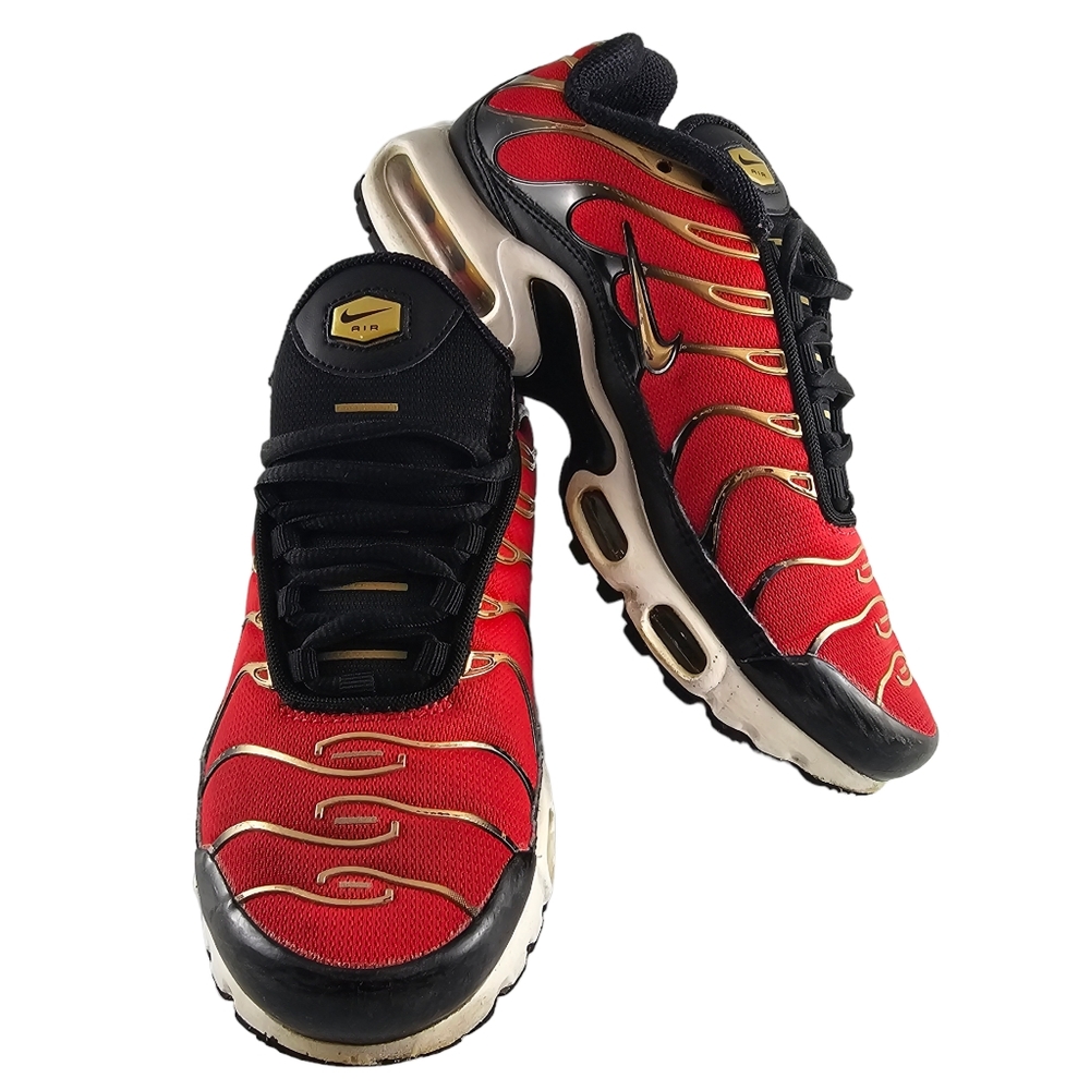 Nike Air Max Plus Red Gold Black Sneaker Running Shoes Women's Size 5.5
